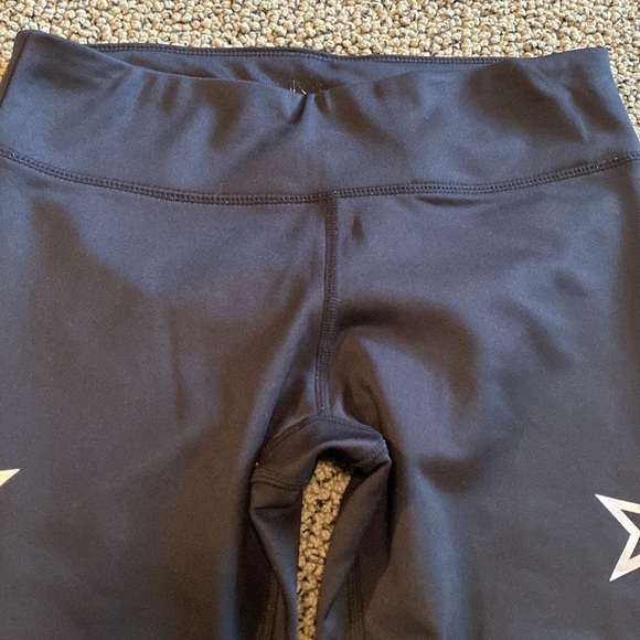 Marc New York Cropped Star Black & Silver Leggings in EUC - Picture 3 of 10